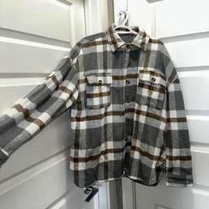 XXL Plus Size Grey Plaid Shacket - LIKE NEW ⭐️🆕